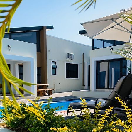 Essence Lifestyle Self-Catering Accommodation Windhoek Buitenkant foto